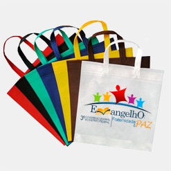 Sacolas-de-TNT-Personalizadas-1